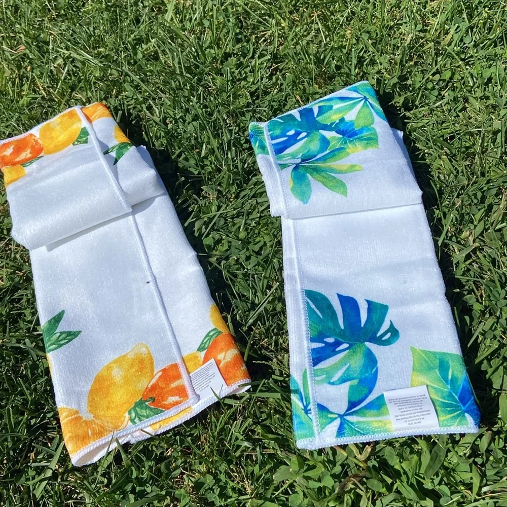 NWOT Sunshine Dish Towels
